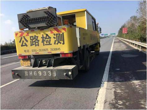 檢測(cè)有限公司對(duì)連霍高速洛陽(yáng)段、鄭州段路進(jìn)行況調(diào)查